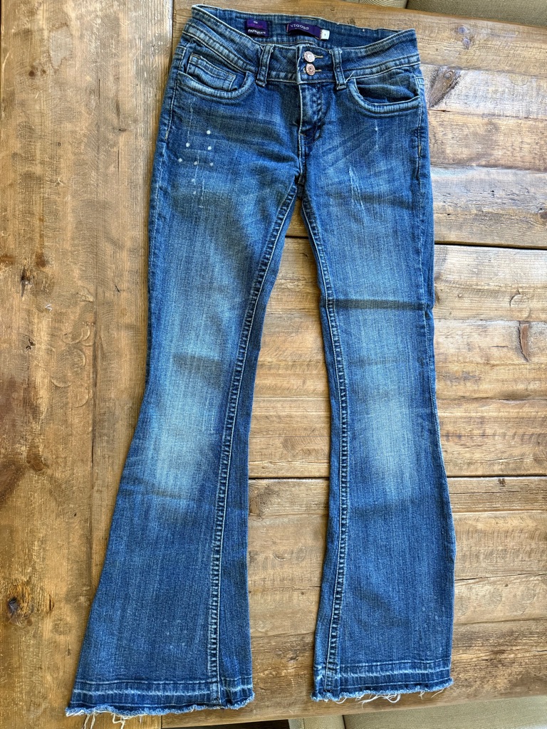 Vigoss Blue Denim Flare Jeans With Subtle Distressing 27 Inch Waist